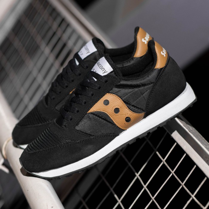 Harga sepatu saucony jazz original hotsell