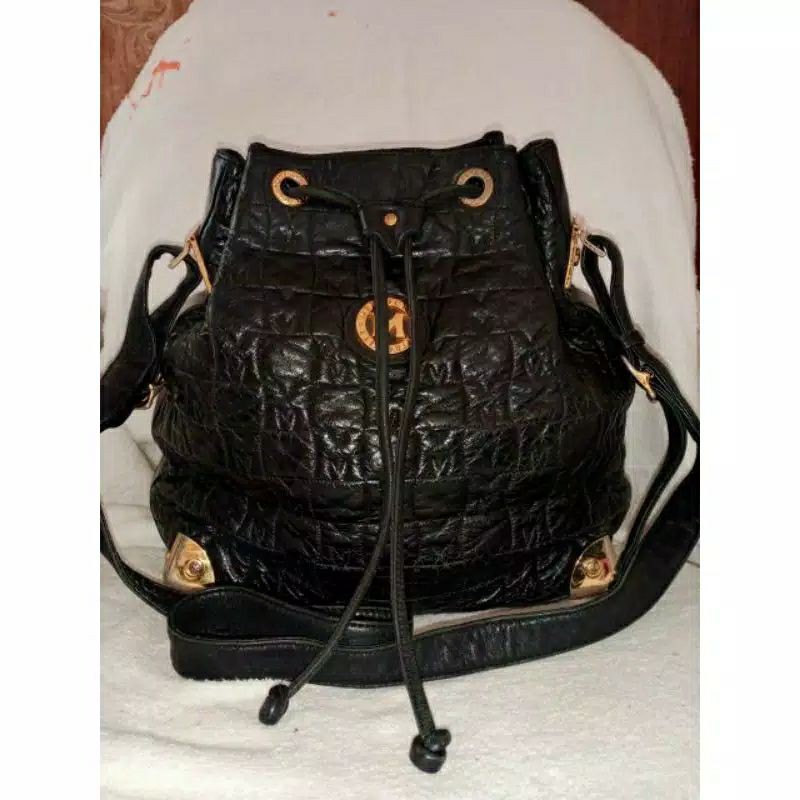 Jual tas slingbag serut METROCITY original made in Italy size