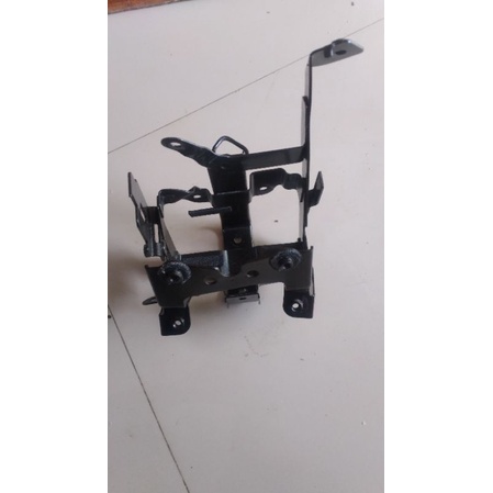 Jual dudukan aki vario lama 110 Dan Vario techno 110 krbu | Shopee