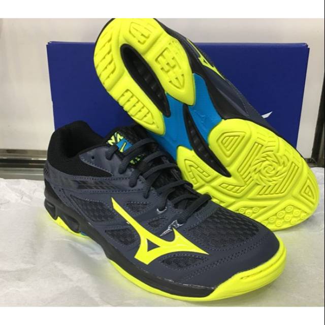 Sepatu voli mizuno thunder blade new model 2018 original