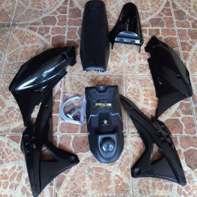 Jual BODY GORDON HITAM FULL TANPA SPAKBOR DAN PAPAN NOMOR KLX DTRACKER ...