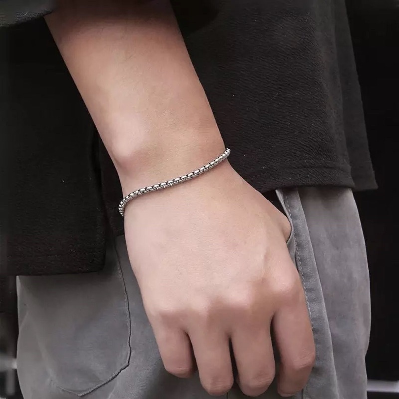 Jual GELANG TANGAN TITANIUM MODEL RANTAI ROLO GELANG TANGAN ANTIKRAT ...