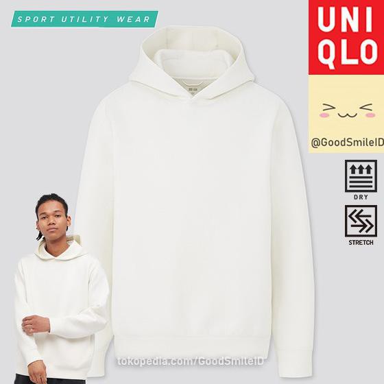 White deals hoodie uniqlo