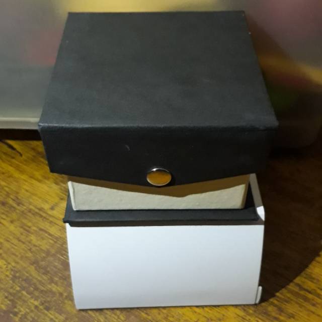 Jual Kotak Jam Tangan Kancing( Box,Wadah,Box Polos,Tempat) Shopee
