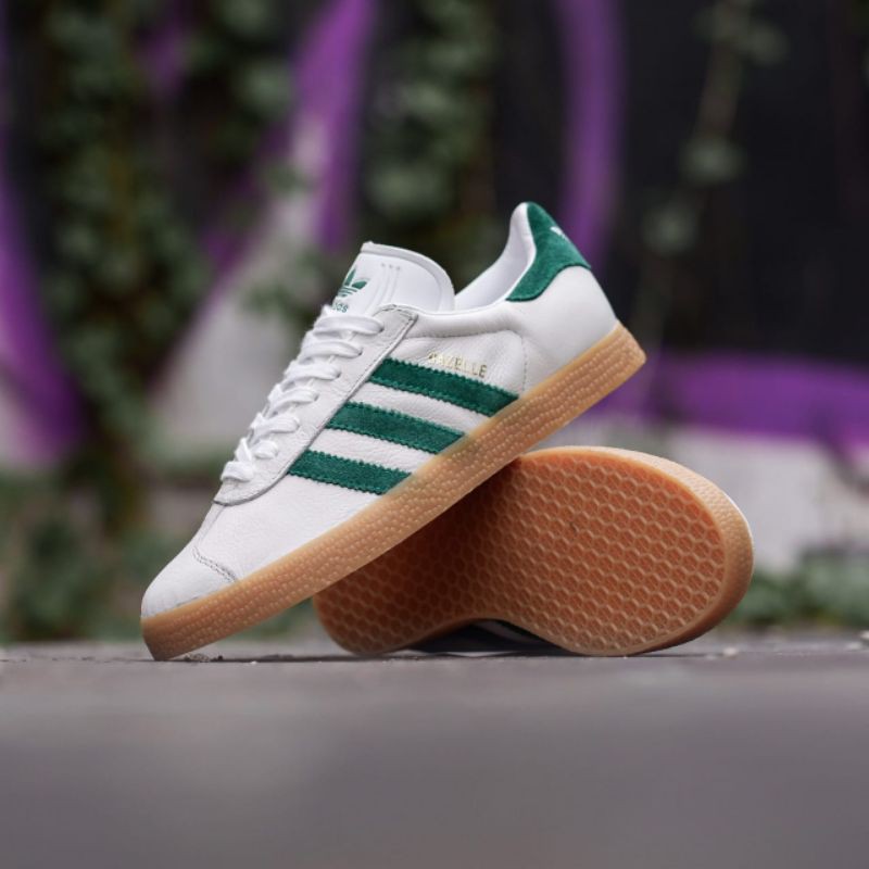 Jual ADIDAS GAZELLE WHITE GREEN SOLE GUM | Shopee Indonesia