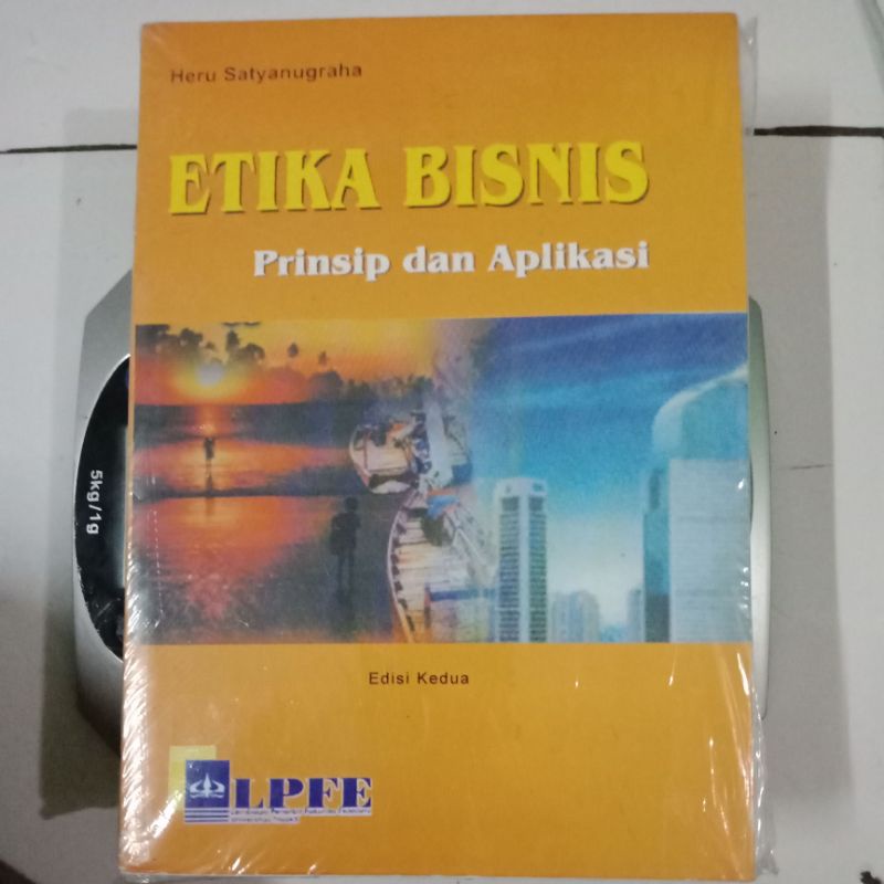 Jual ETIKA BISNIS PRINSIP DAN APLIKASI | Shopee Indonesia