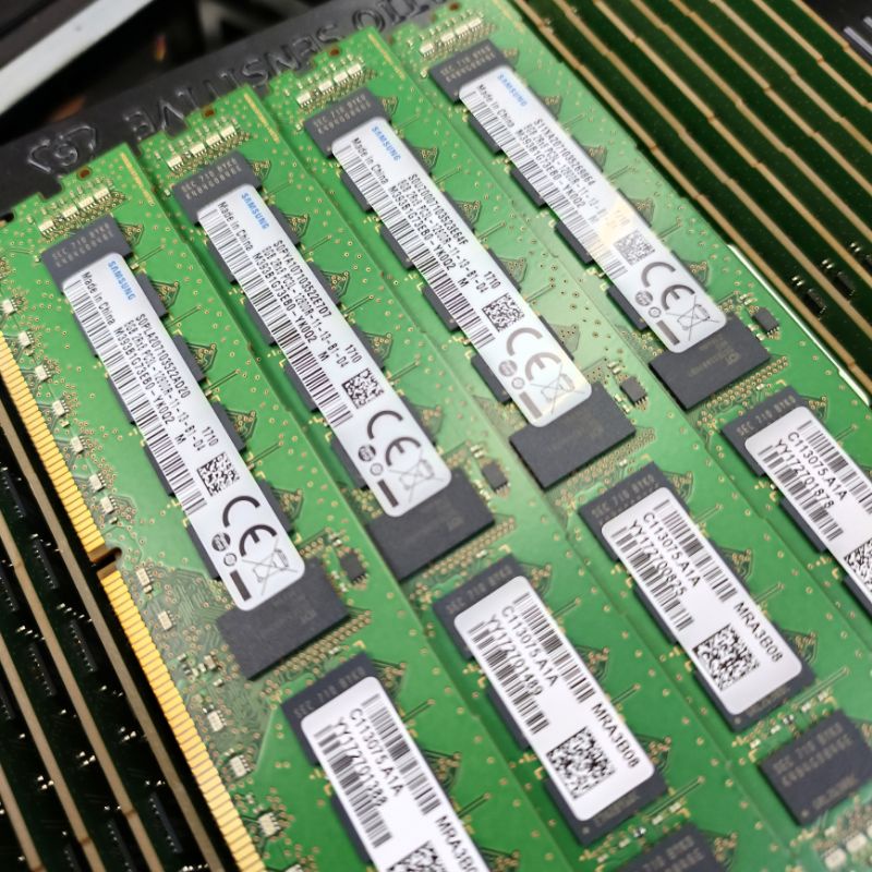 RAM Serveur 24 Go (3x8 Go) DDR3 PC3-12800R ECC Reg - Dell PowerEdge T320