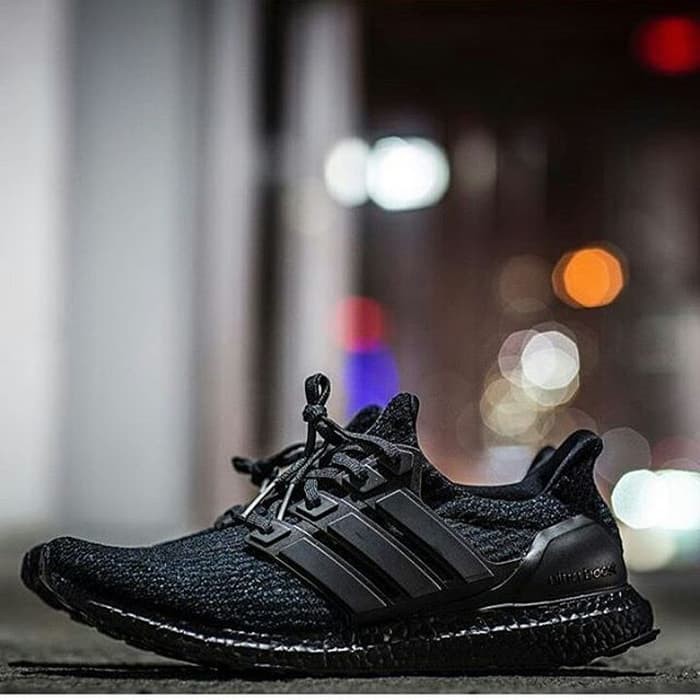 Sepatu sales ultra boost