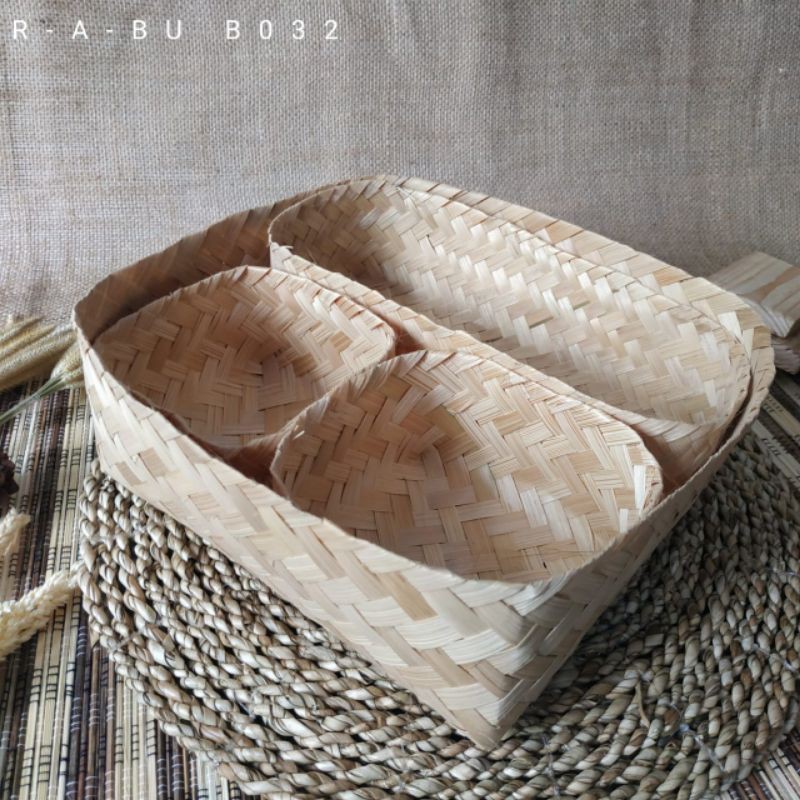 Jual Besek Bambu 25cm Sekat 3|Wadah Nasi|Tempat Saji|Sokase Bali ...