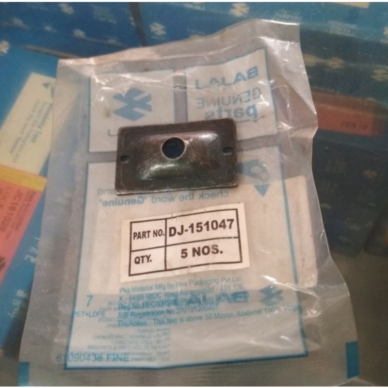 Jual Tutup swing arm setelan arem bajaj pulsar xcd125 135 180ug3