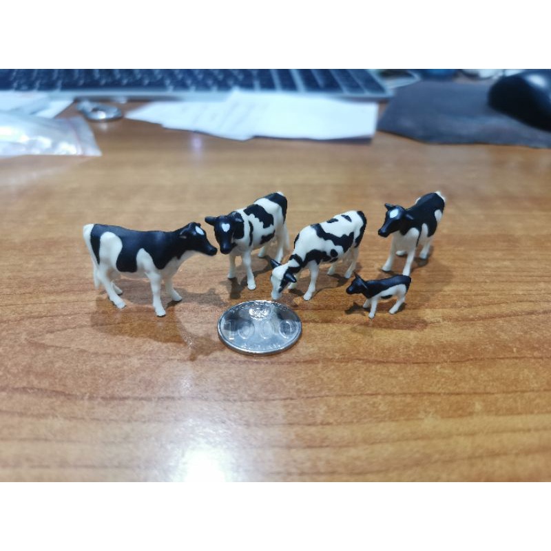 Jual Figure SAPI COW scale 1/64 by ERTL TOMY | Shopee Indonesia