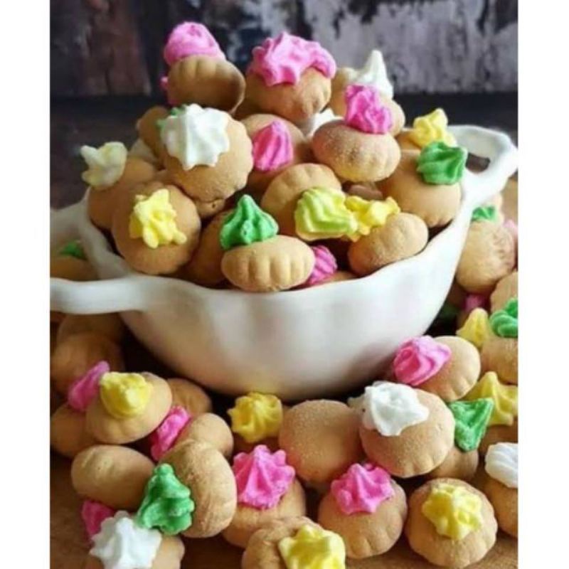 Jual Kue Gem Rose/jajanan lebaran/camilan jadul Shopee Indonesia