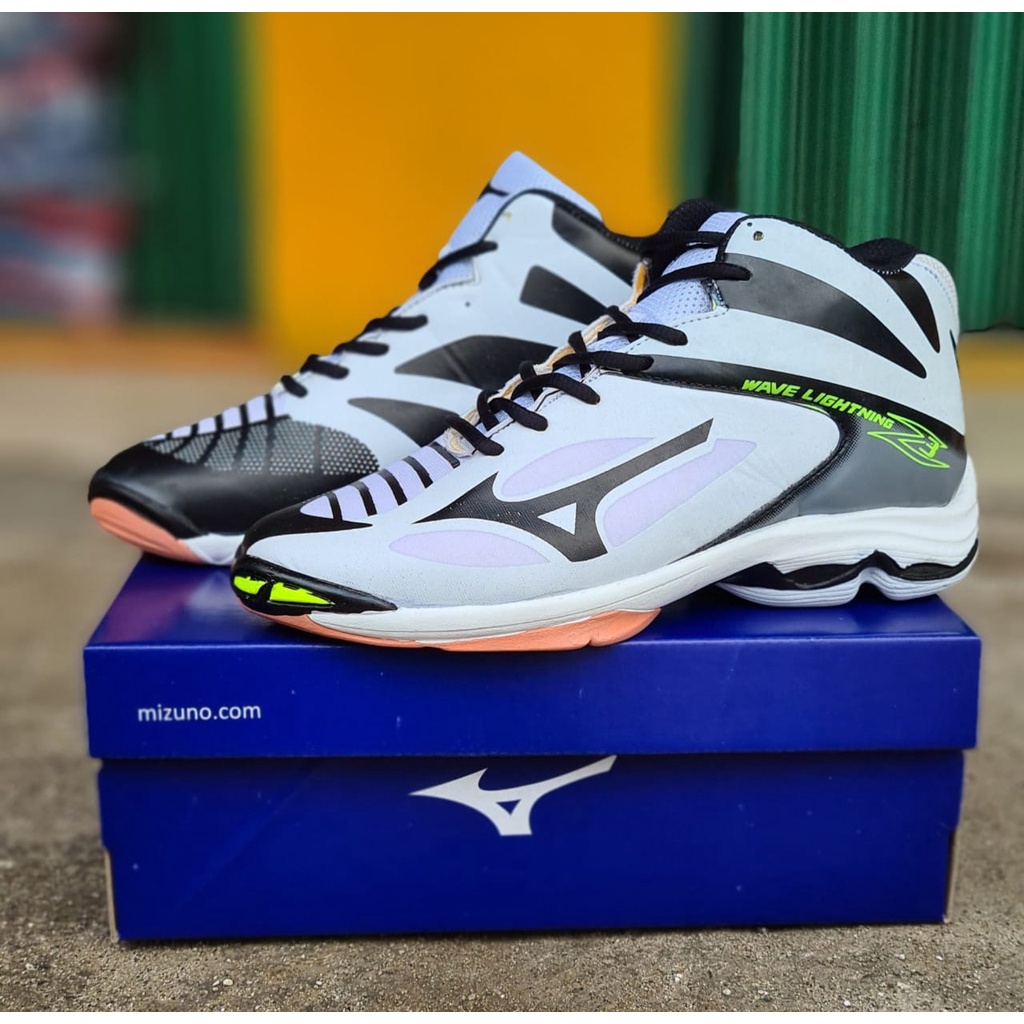 Sepatu mizuno wave 2025 lightning z 3