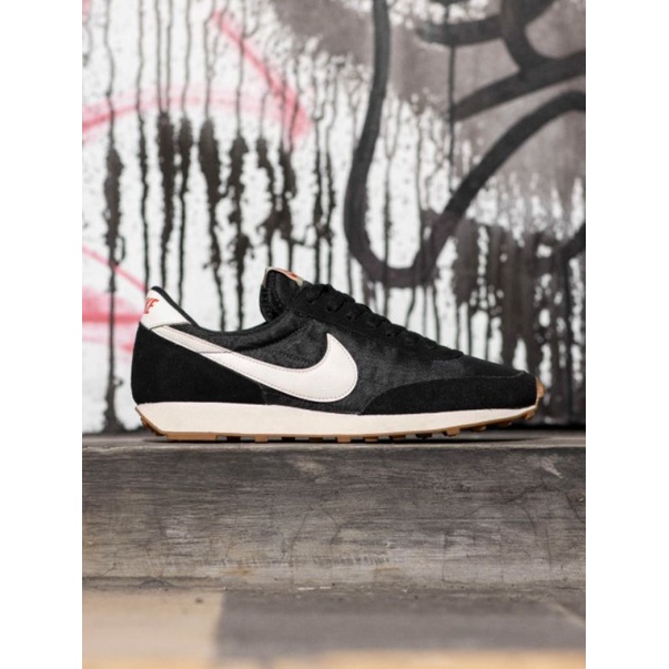 sepatu nike daybreak original