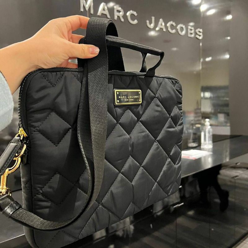 Marc jacobs discount nylon laptop bag