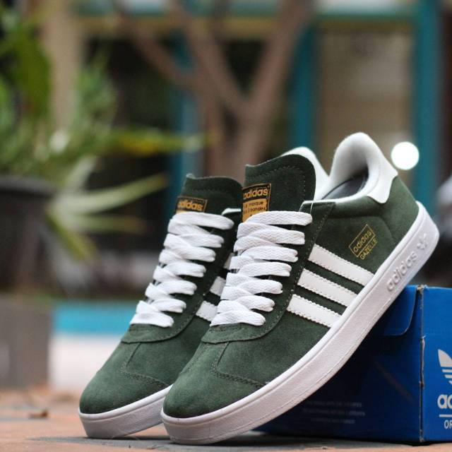 Sepatu sales adidas gazelle