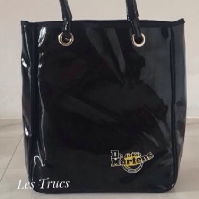 Tote bag hot sale dr martens