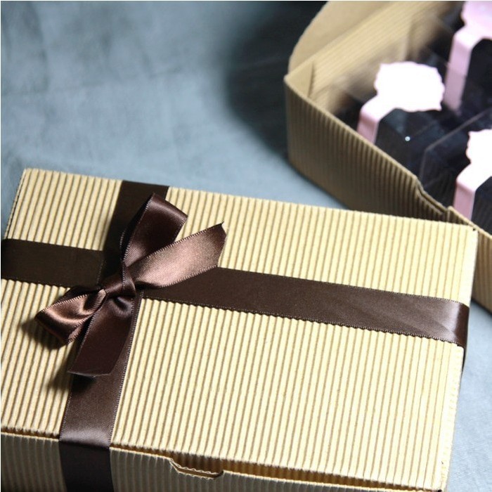 Jual YUP Karton box kotak packing cookies roti mika bungkus samson ...