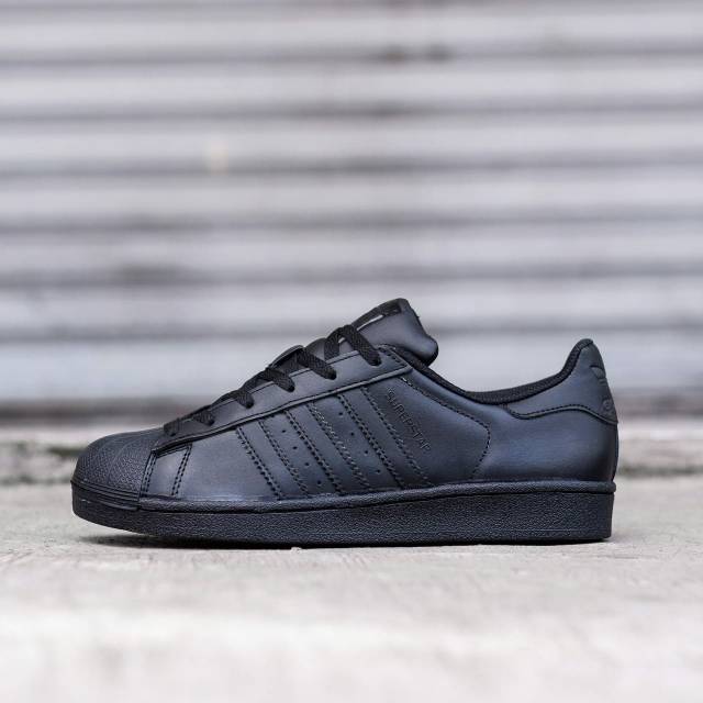 Jual ADIDAS SUPERSTAR FULL BLACK ORIGINAL | Shopee Indonesia