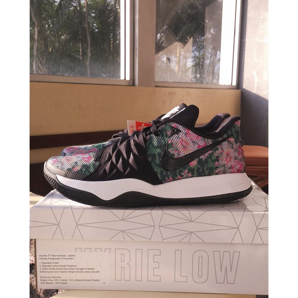 Kyrie 2 low clearance floral