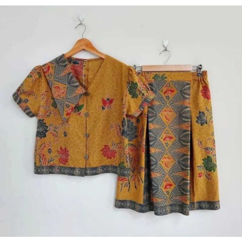 Jual Setelan Rok Dan Blouse Batik Wanita Asli Solo Bahan Katun Halus ...