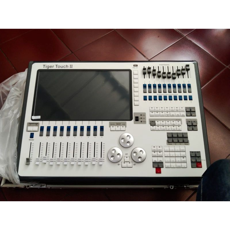 Jual Avolites Tiger Touchs Mixer Professional/ Mixer Dmx Tiger Touchs