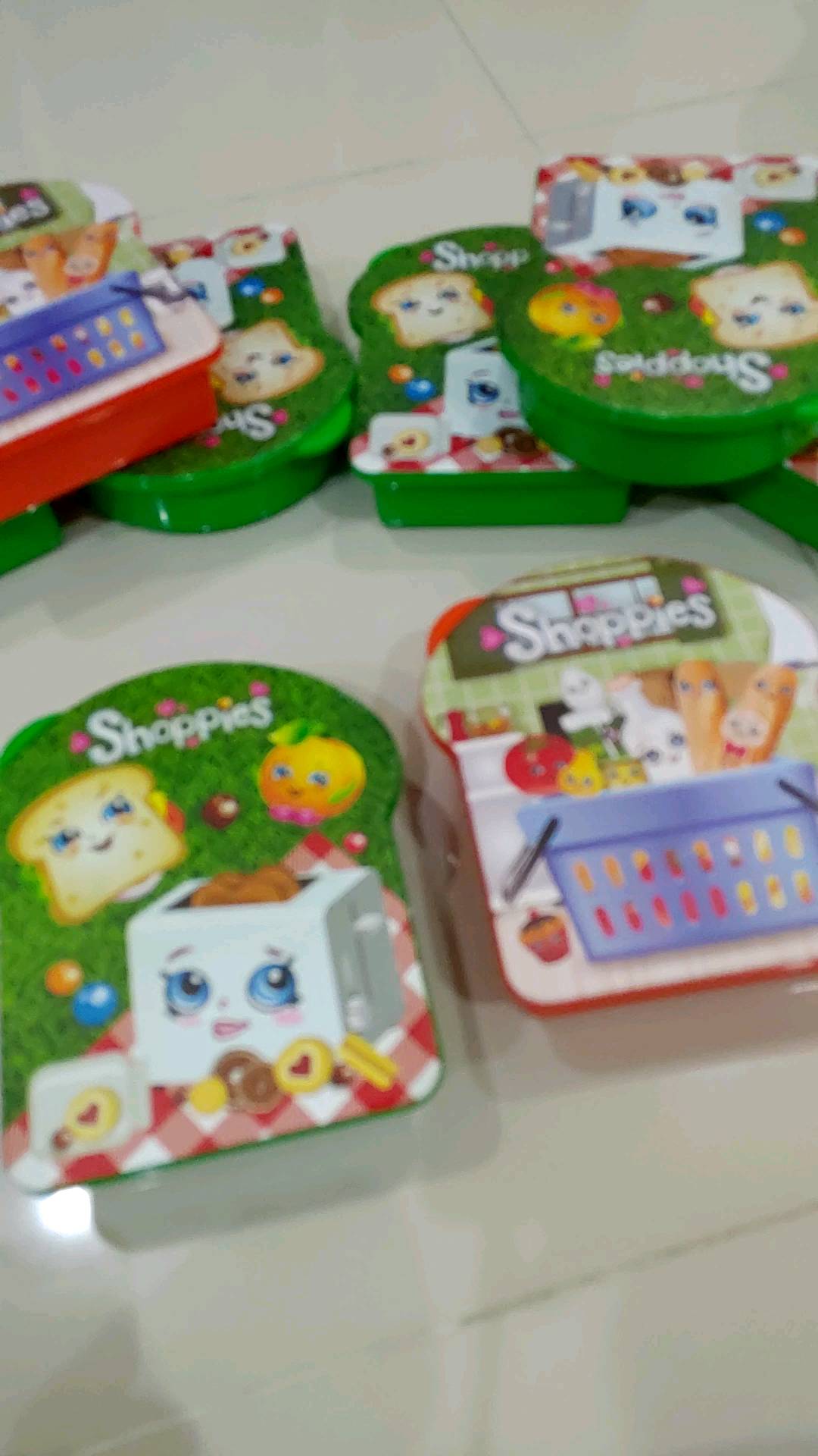 Jual TEPAK MAKAN / TEMPAT MAKAN BENTUK ROTI UKURAN BESAR KARAKTER LUCU ...