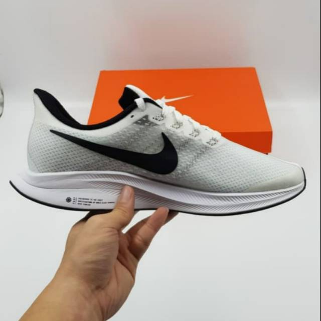 Nike zoom pegasus 35 turbo best sale white black