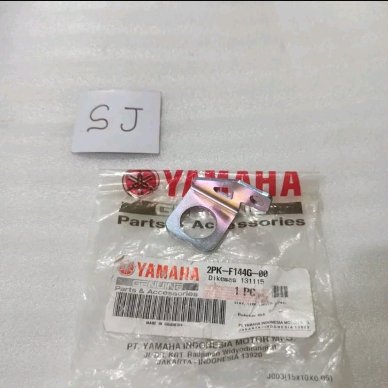 Jual Bracket dudukan switch rem lampu belakang R15 2PK-F144G-00 Asli ...