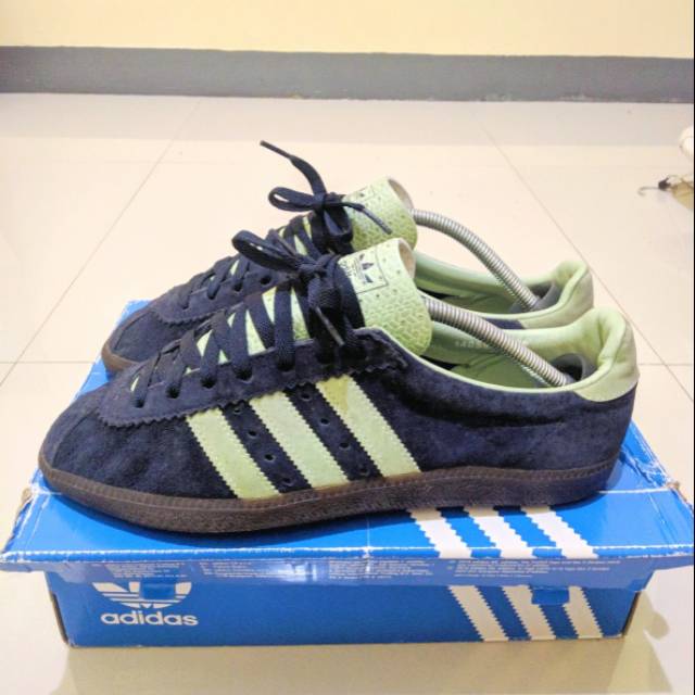 Harga store adidas padiham