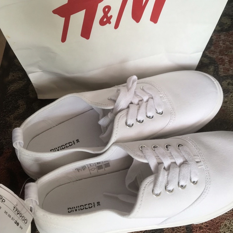 Sepatu h&m shop