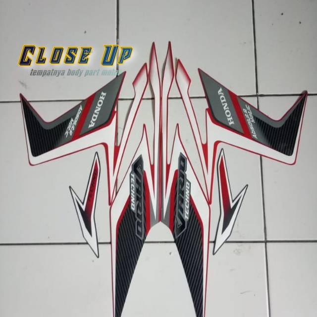 Jual Stiker striping Honda Vario techno old 125 2011 merah | Shopee
