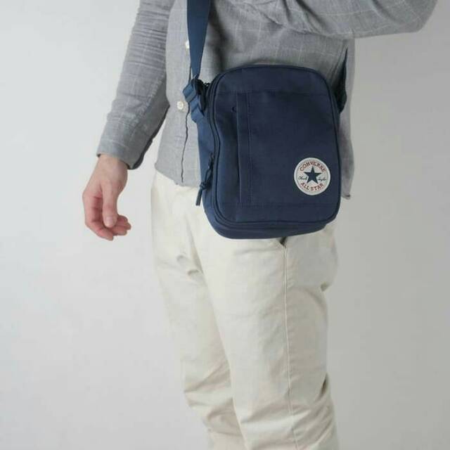 Harga sling bag store converse original