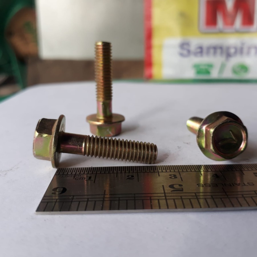 thumbnail interactive-video image 1 of 25x M6-1.0 X 25mm J.I.S. Small Head Flange Bolts – Grade 10.9, Yellow Zinc, Hex Drive (Rivercity Fastener) 1 of 5