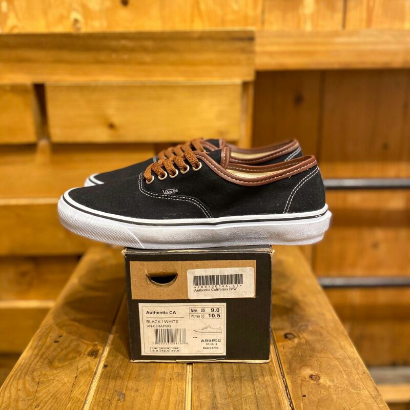 Vans authentic 2025 california black white