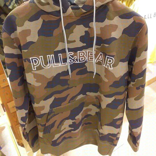 Pull and bear camouflage hoodie online