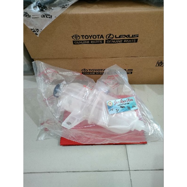 Jual Tabung Cadangan air radiator Innova Hilux Fortuner disel solar old ...