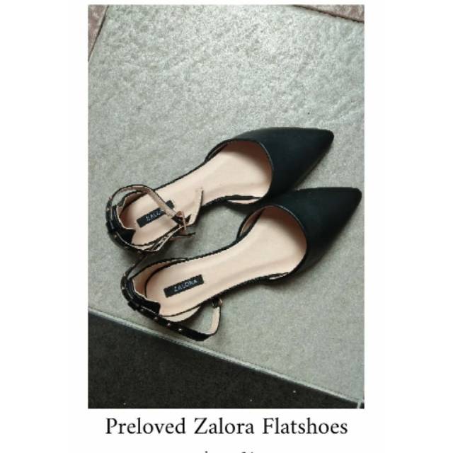 Jual flat shoes zalora Shopee Indonesia
