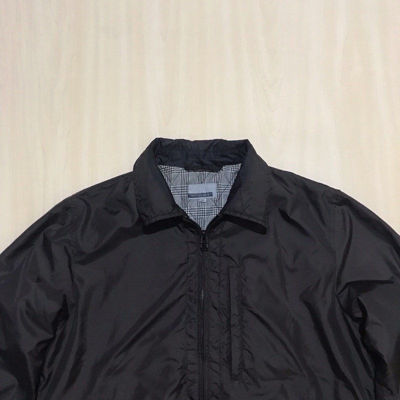 Uniqlo air tech jacket store