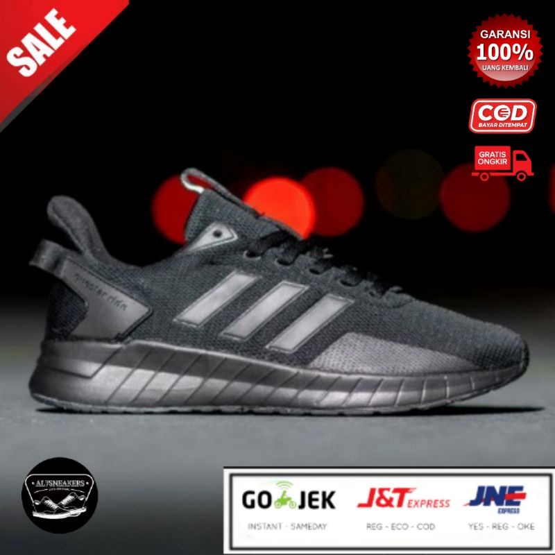 Adidas questar ride outlet triple black