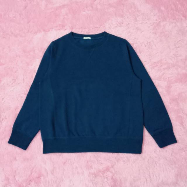 Harga crewneck cheap uniqlo