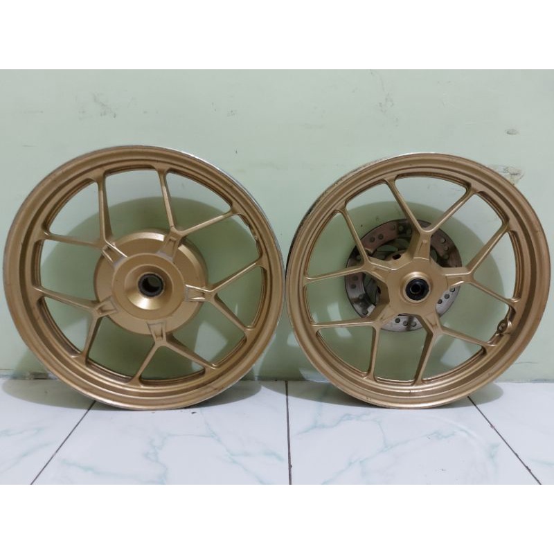 Jual VELG ORIGINAL HONDA VARIO 150CC MADE IN INDONESIA ENKEI WARNA GOLD