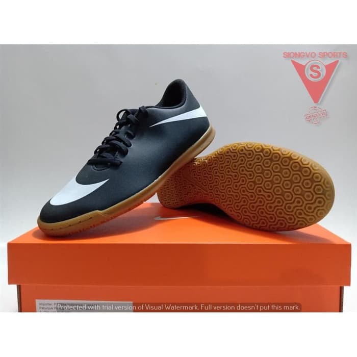 Nike futsal hot sale bravata