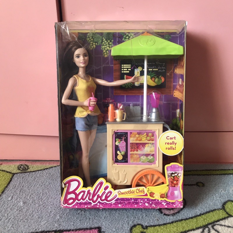 Barbie store smoothie chef