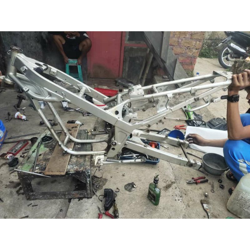 Jual rangka ninja ss/r set arm copotan original 2013 | Shopee Indonesia