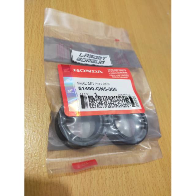Jual SEAL SIL SHOCK SHOCKBREAKER DEPAN HONDA GN5 CS1 CS ONE SONIC 125