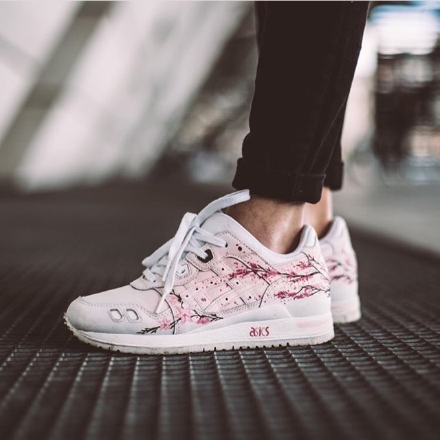 ASICS GEL LYTE III SAKURA