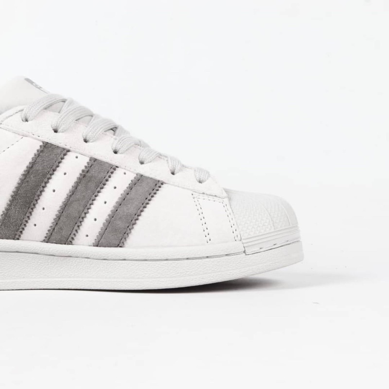 adidas gazelle silver green womens adidasUnisex Superstar Reigning Champ