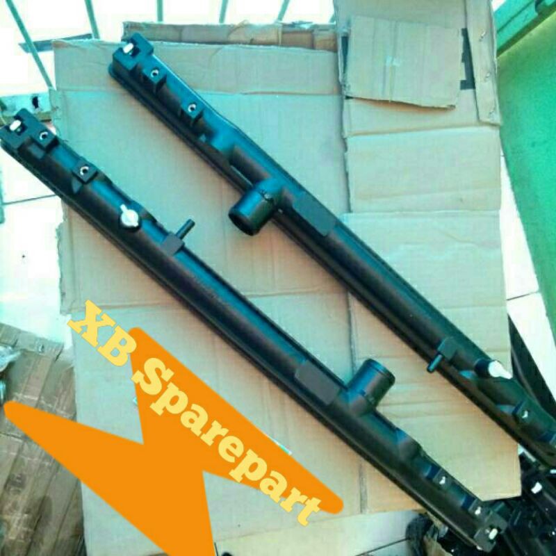 Jual Upper Tank Radiator Cover Radiator Atas Toyota Innova Diesel ...