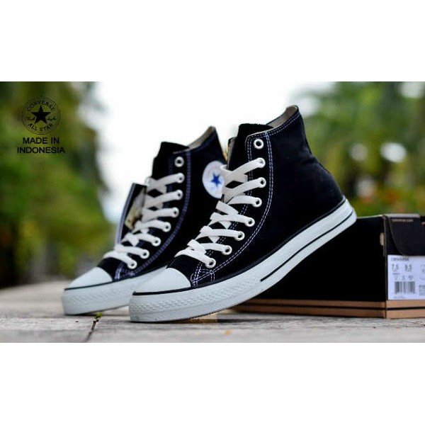 Sepatu converse shop boots